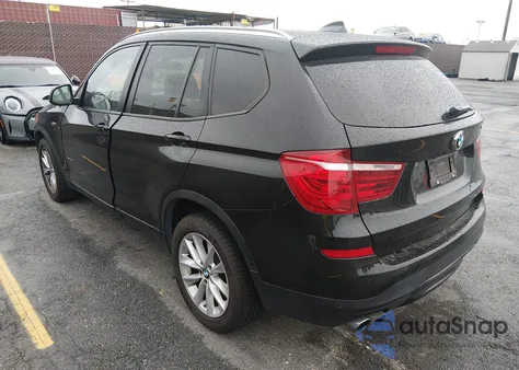 2016 BMW X3 xDrive28I z USA, uszkodzony, nr VIN 5UXWX9C56G0D69233